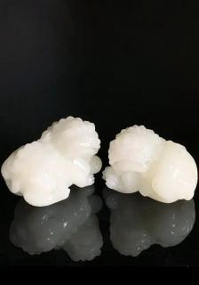 和田玉白玉狮子摆件:吉祥与力量的象征